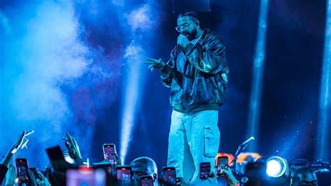  Durumu Açıklayan Drake Konserinde Olmayan Şarkılar Listesi: Şarkısız Bir İkonun Konseri!